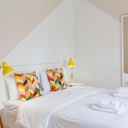 Psirri Place Economy Apartments Centrally Located Athens Ngoại thất bức ảnh