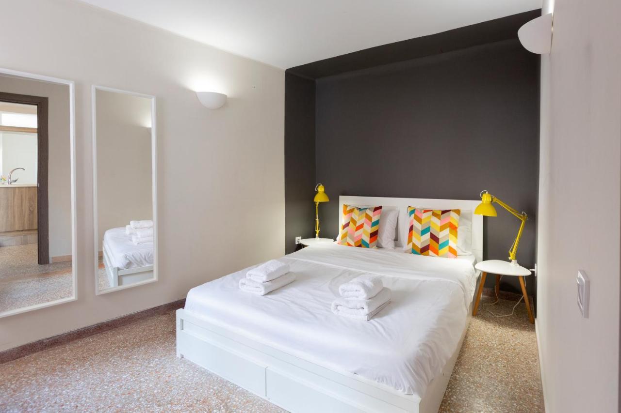 Psirri Place Economy Apartments Centrally Located Athens Ngoại thất bức ảnh